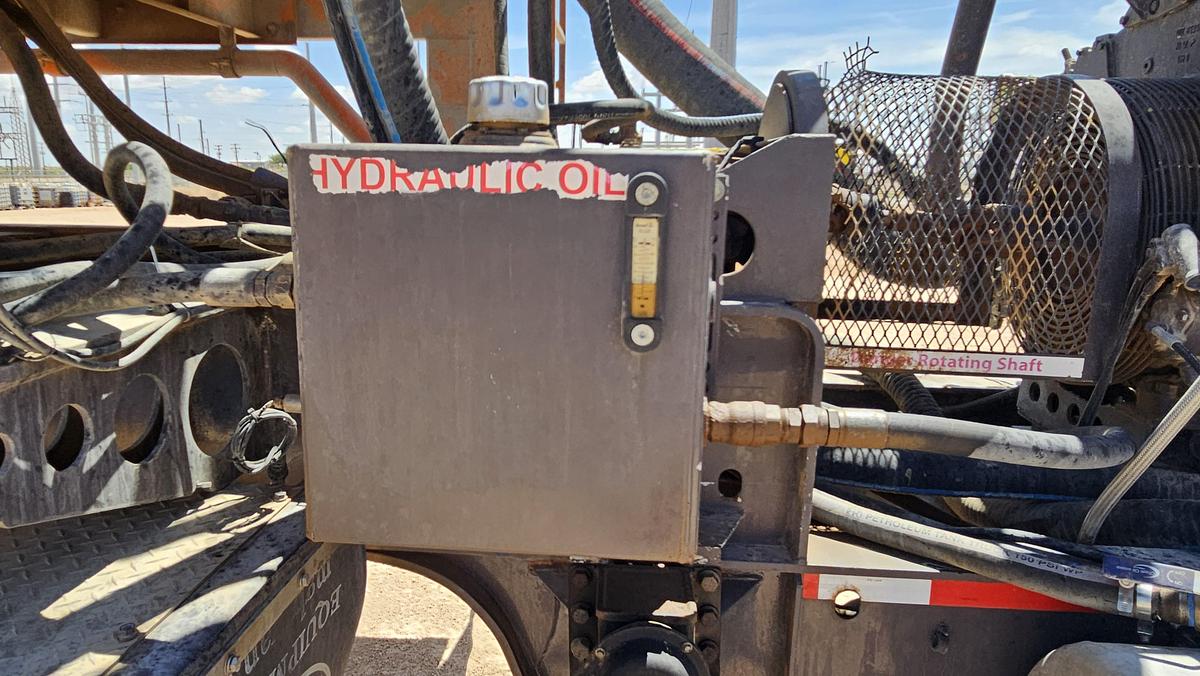 Used 2011 Caterpillar Gardner Denver 2500 Frac Pump