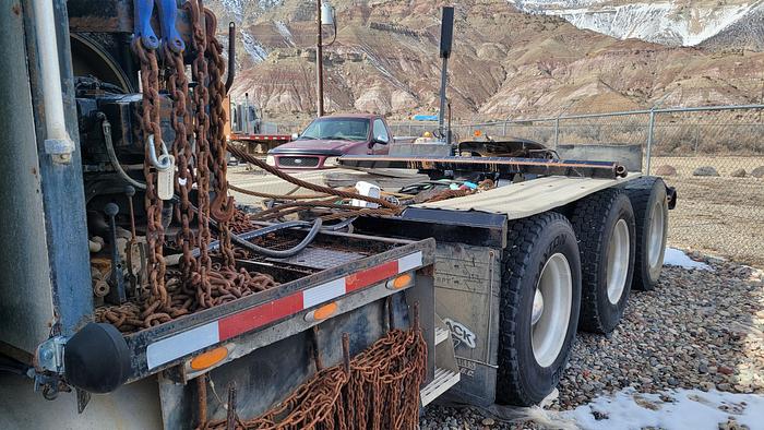 Used 2005 Kenworth T800B Winch Truck
