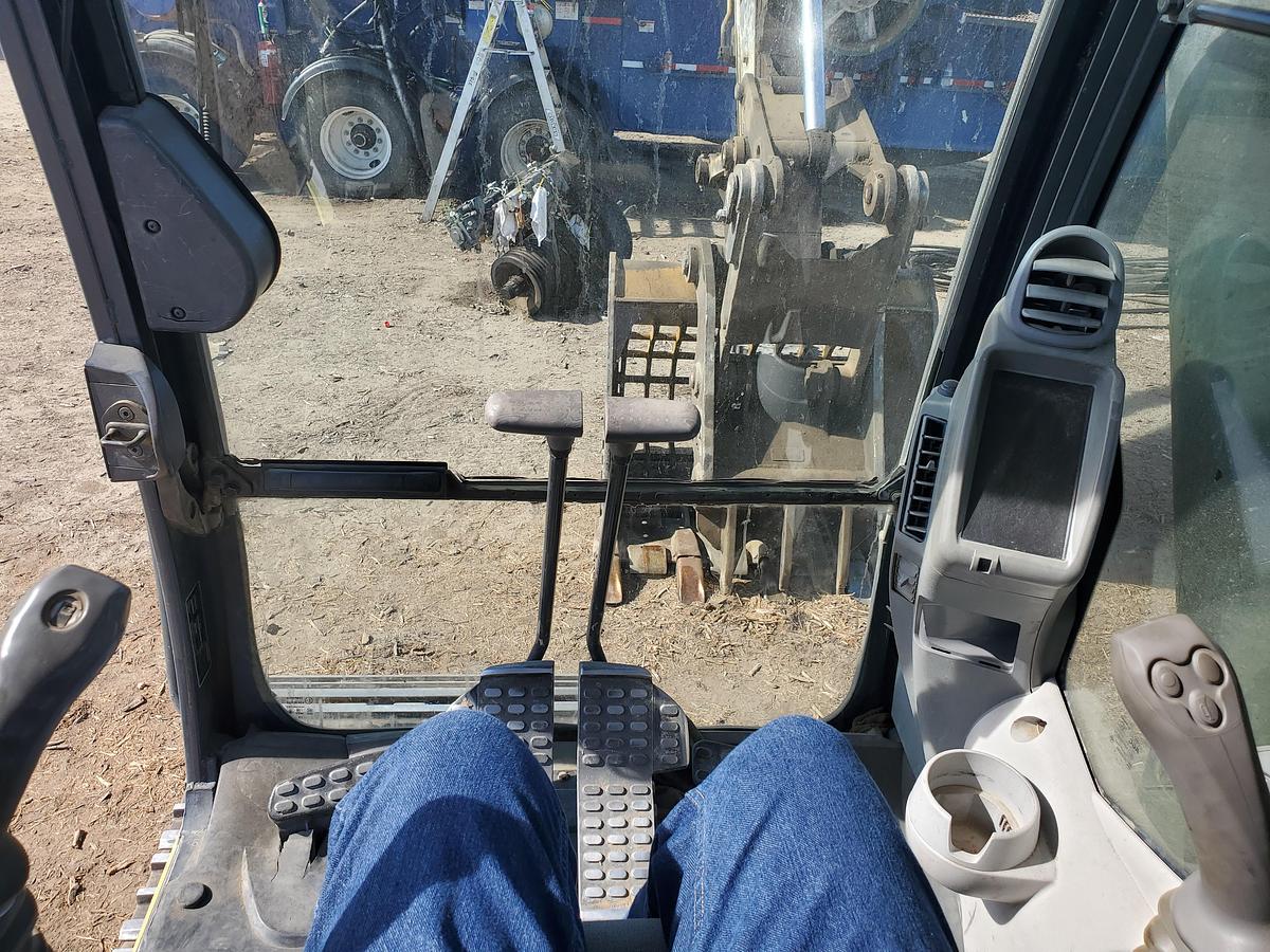 Used 2012 John Deere 210G LC Excavator