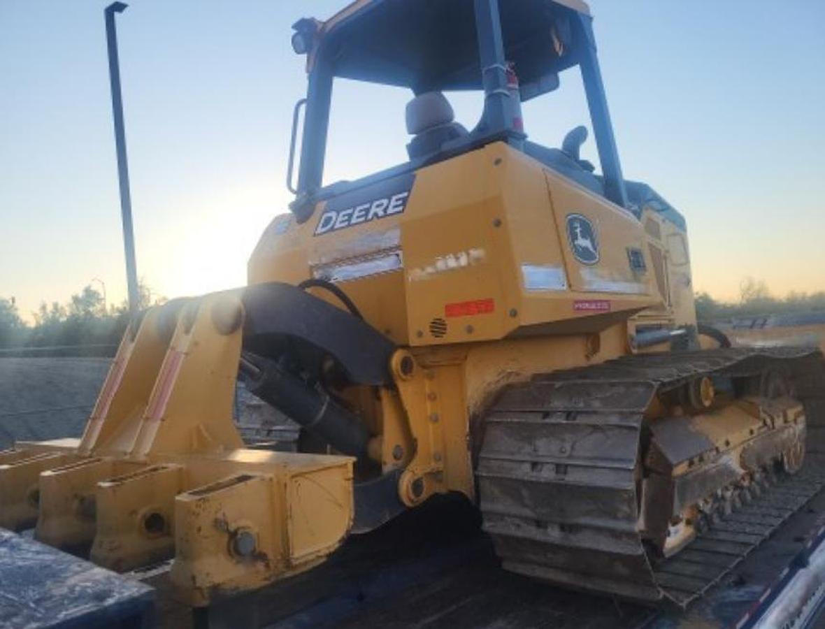 Used 650K John deere crawler dozer