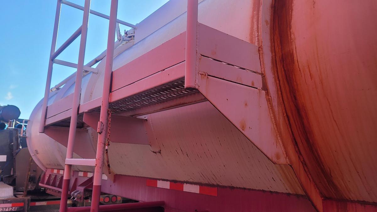 Used 2006 Kenworth Kill Truck