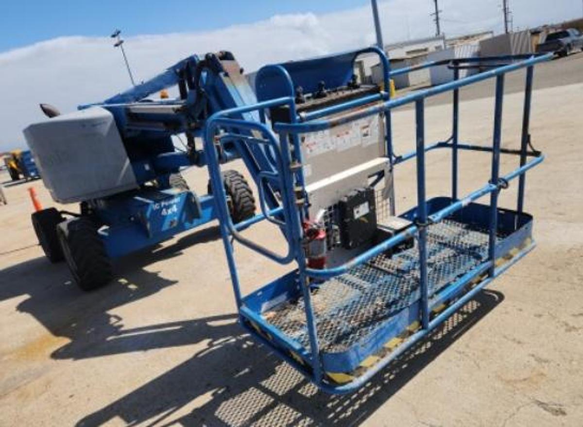 Used Genie 45ft Articulating Boom