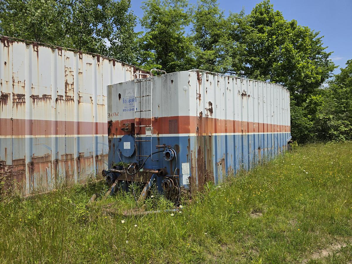 Used Valmont Frac Tanks