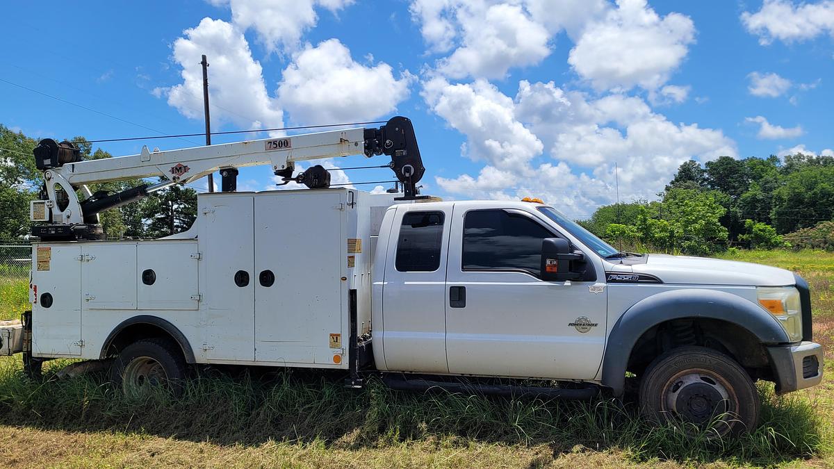 Used 2012 Ford F-550 Crane Truck