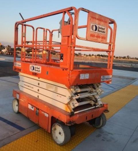 Used Snorkel 26ft 48" scissor lift