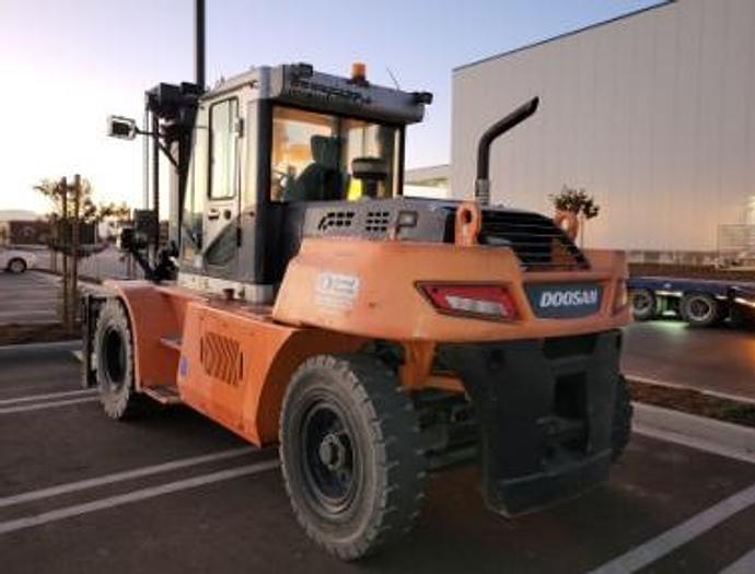 Used Doosan D160S-7 36,000 LBS forklift