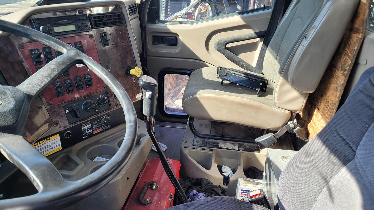 Used 2008 International Cement Pumper