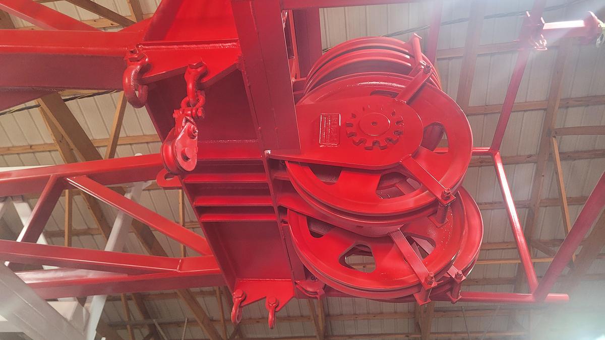 Refurbished Cameron 550 Workover Rig