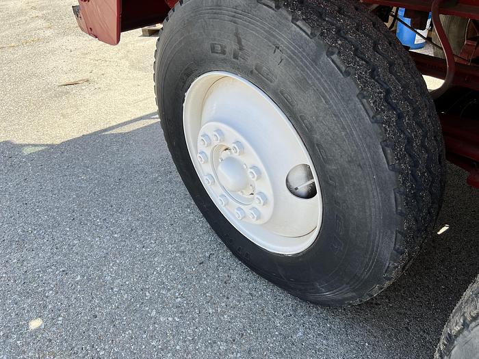 Used 1982 Franks Explorer 300 Carrier