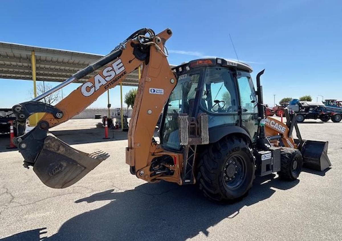 Used 2021 Case 580SN Extend-A-Hoe Backhoe