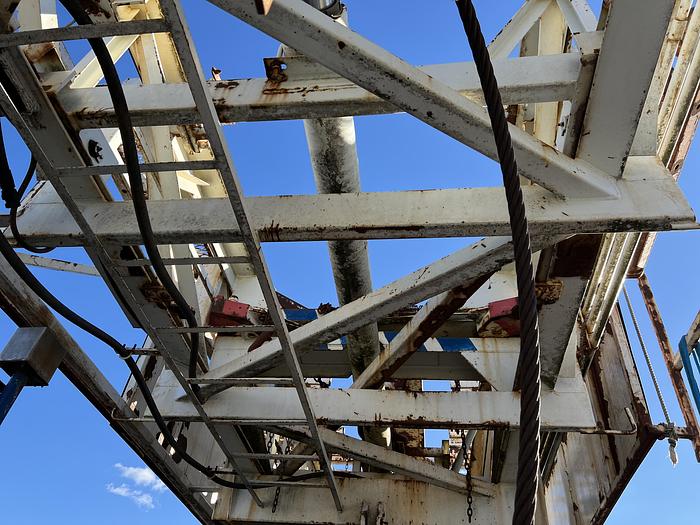 Used 2006 SJ Petro XJ400 Workover Rig