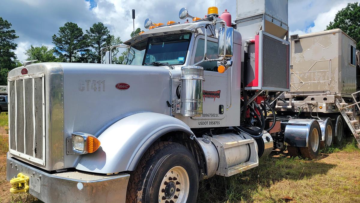 Used 2007 NOV Hydra Rig Coiled Tubing Unit