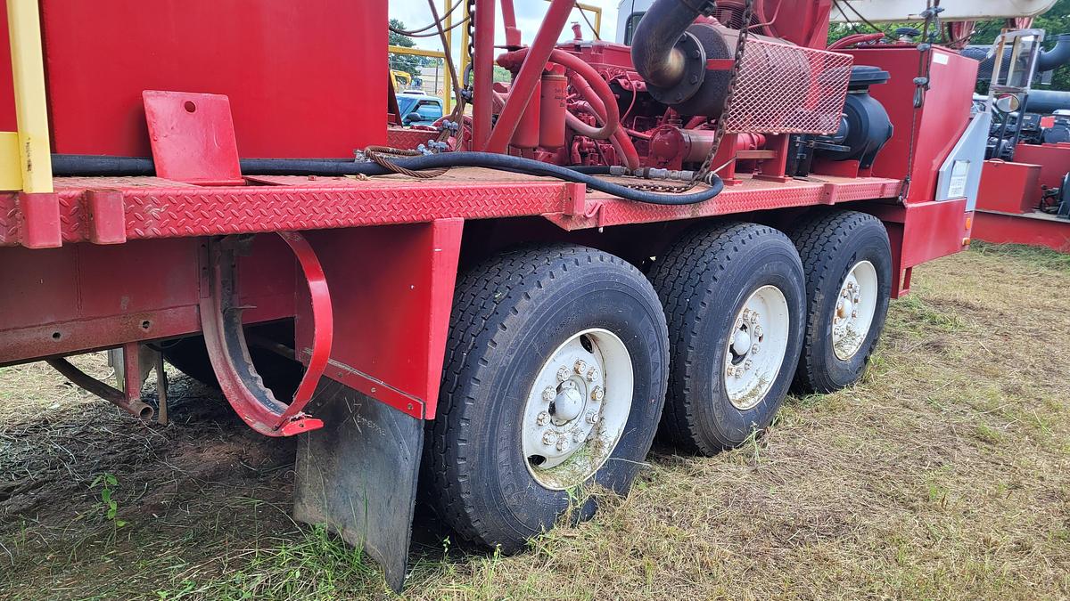 Used 2005 Lanco 750 Workover Rig