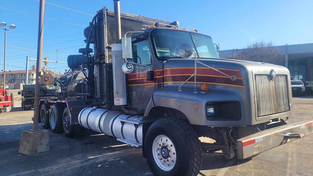 Used 2007 Cummins Gardner Denver 2250 Bodyload Frac Pump