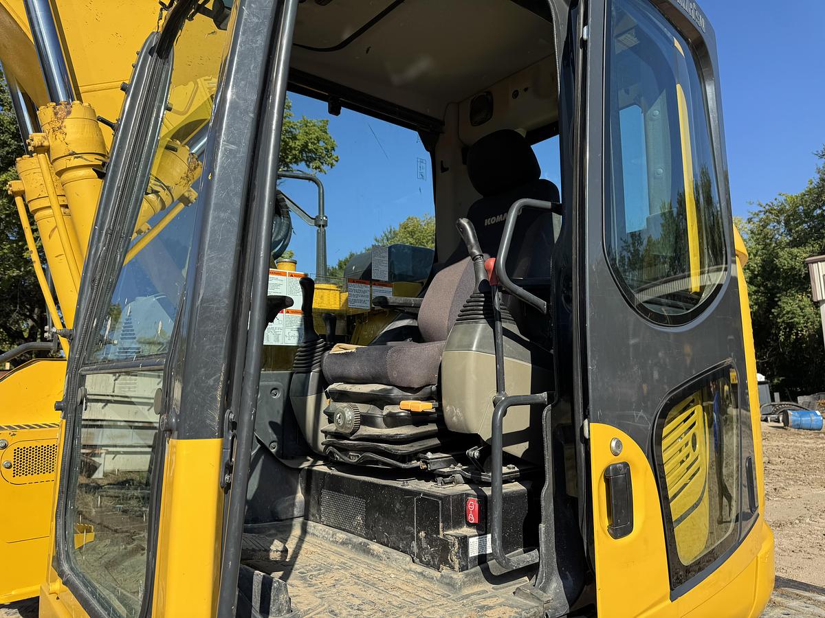 Used 2022 KOMATSU PC138-11