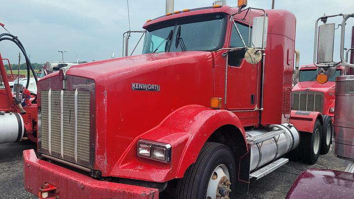 Used Kenworth T800