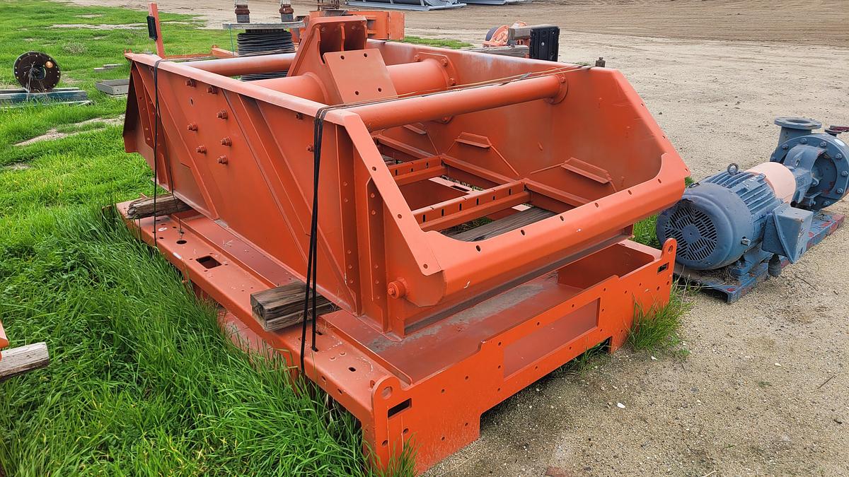 Used MI SWACO Mongoose Shaker Bed