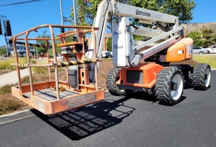 Used 45ft Articulating Boom