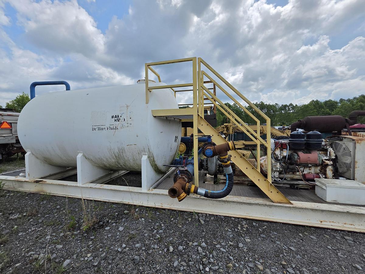 Used Baker Hughes 200 BBL Mix Plant