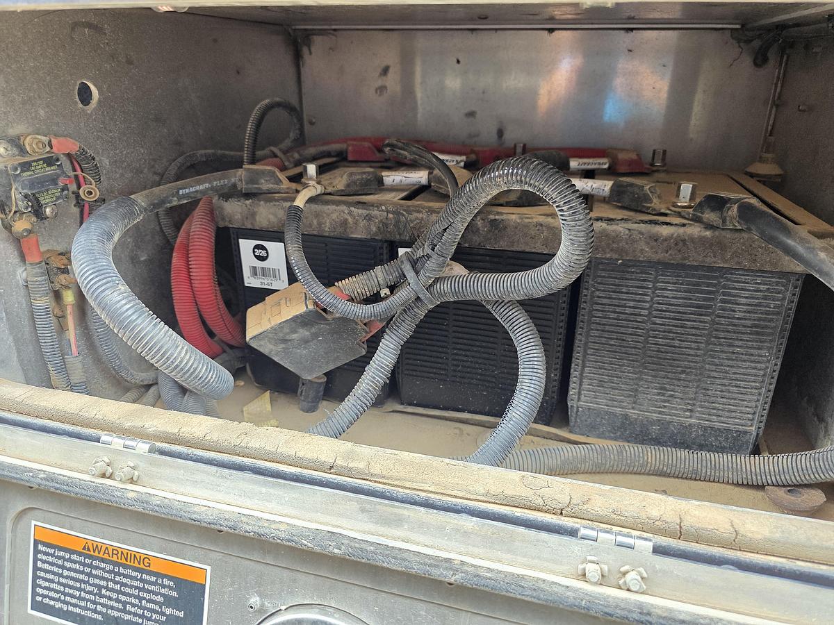 Used 2013 Texas Wireline T440 Wireline Truck