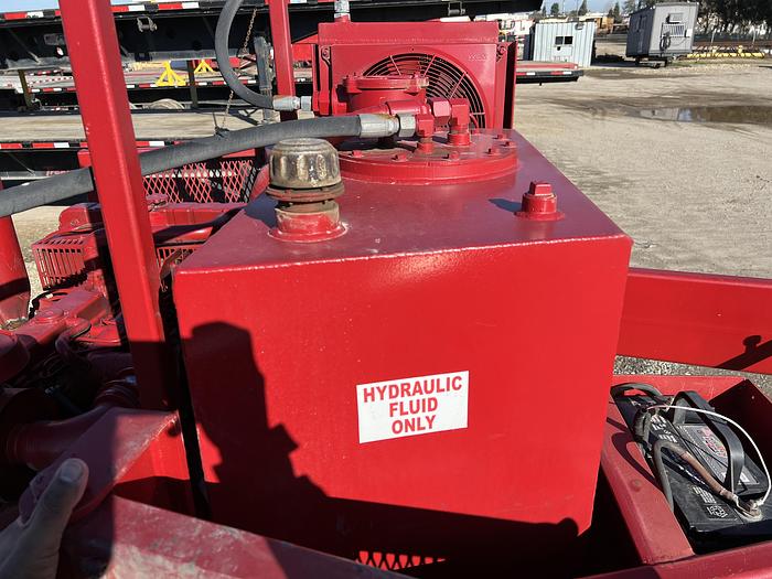 Used 2013 Hawker Pipe Handler