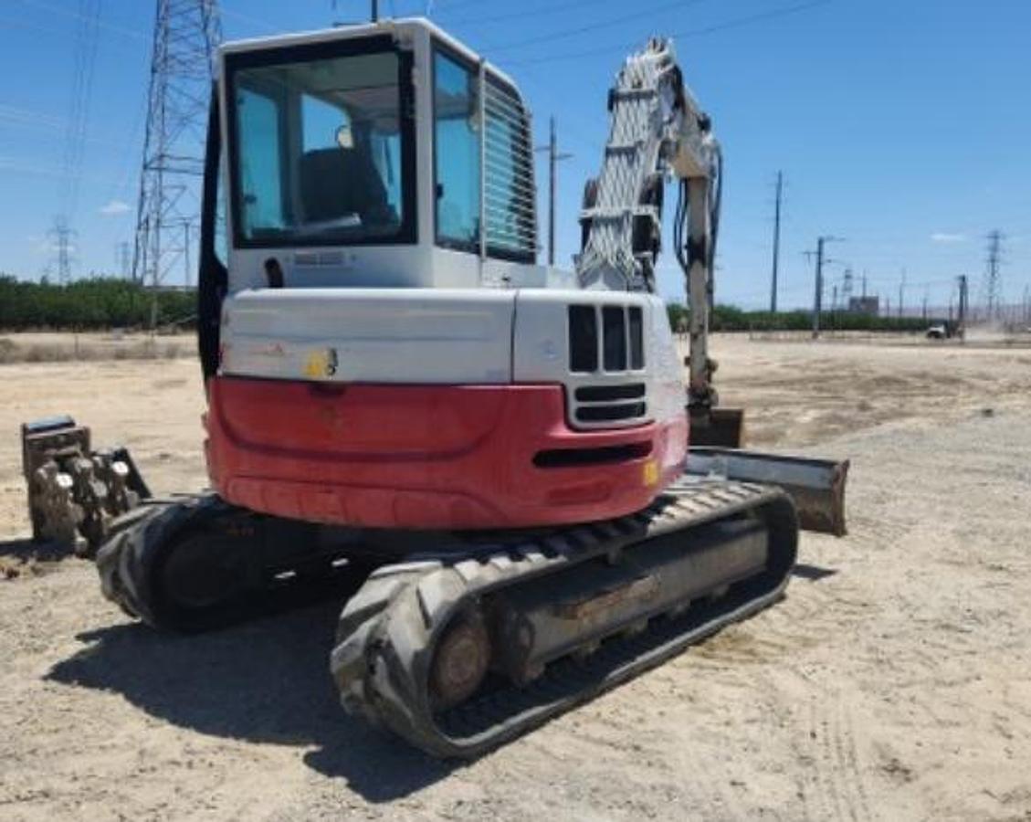 Used 2019 TAKEUCHI TB280FR