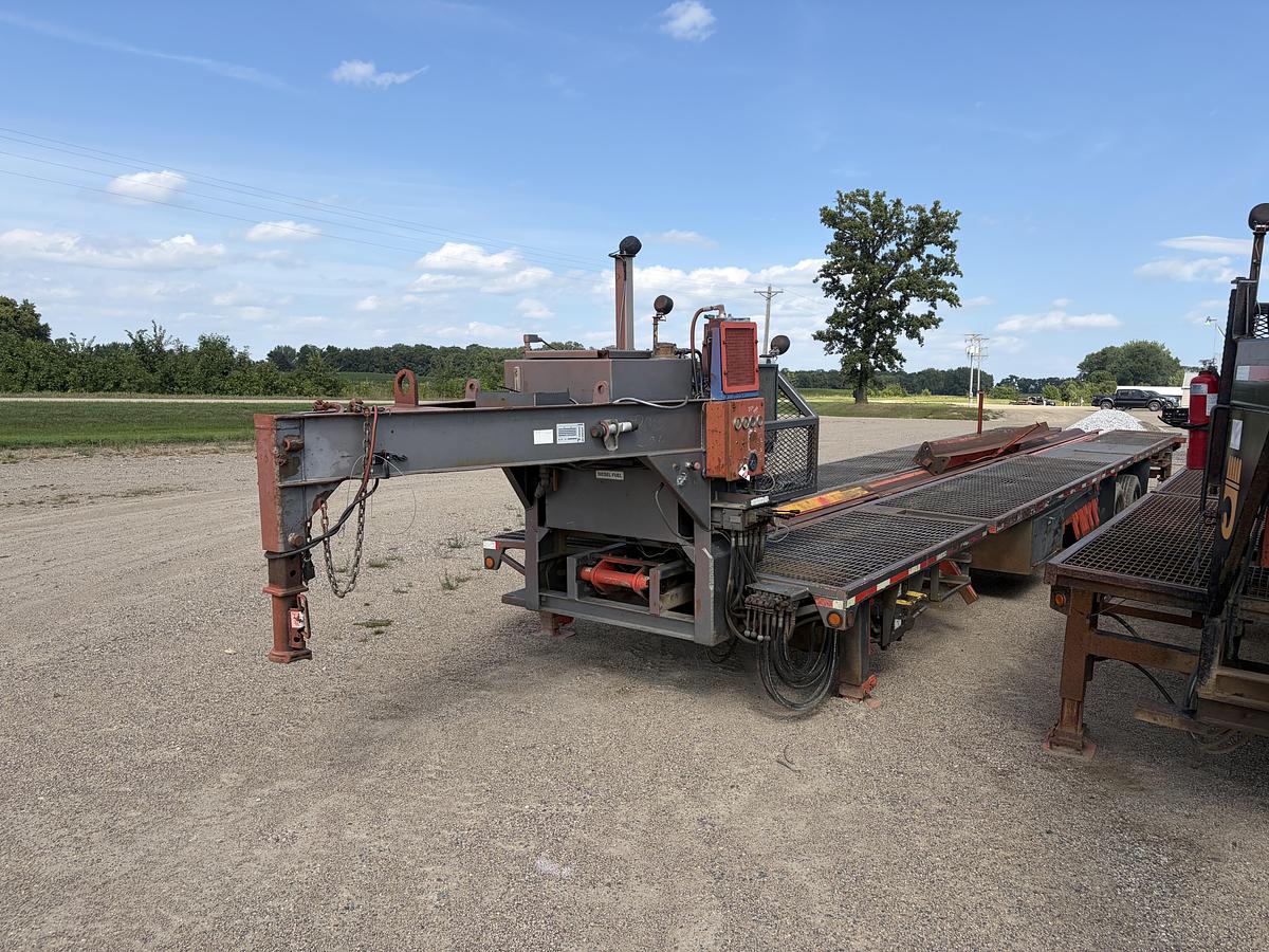 Used 2010 Forum Little Tripper Laydown Machine