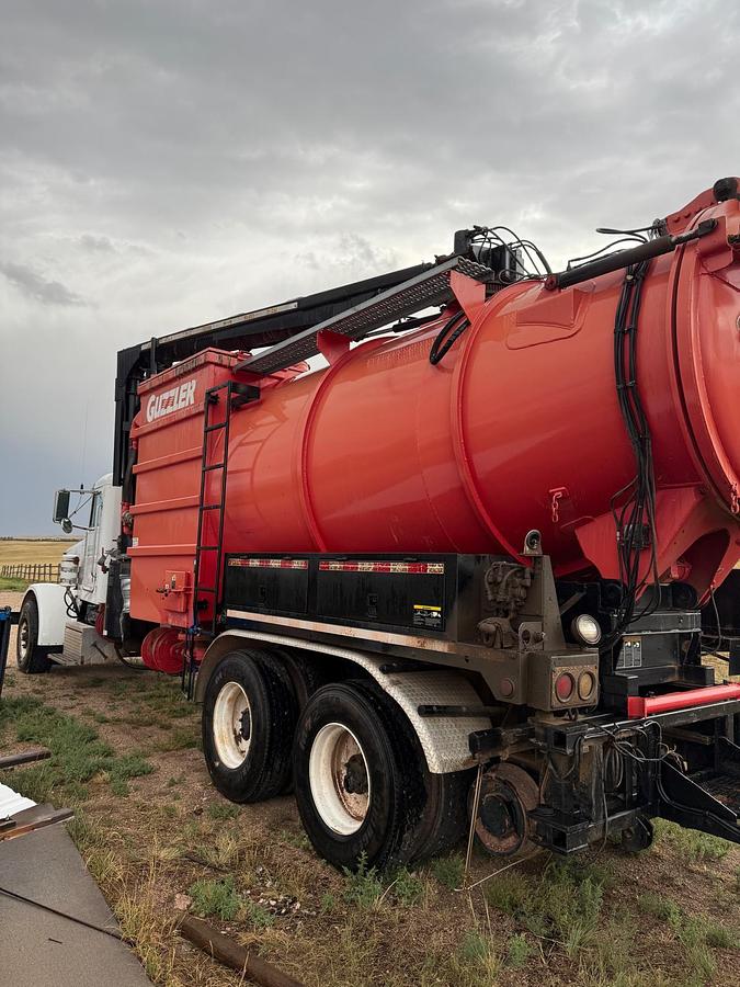 Used 2003 Guzzler Vacuum Excavator Truck