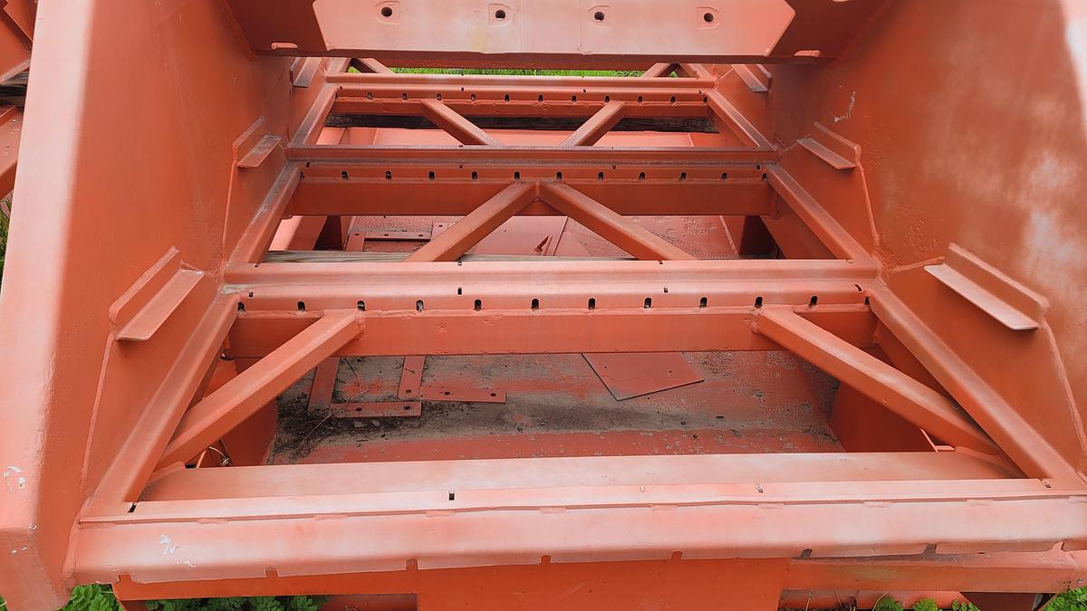 Used MI SWACO Mongoose Shaker Bed