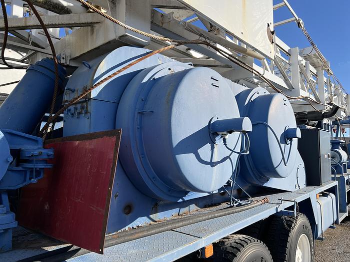 Used 2006 SJ Petro XJ400 Workover Rig