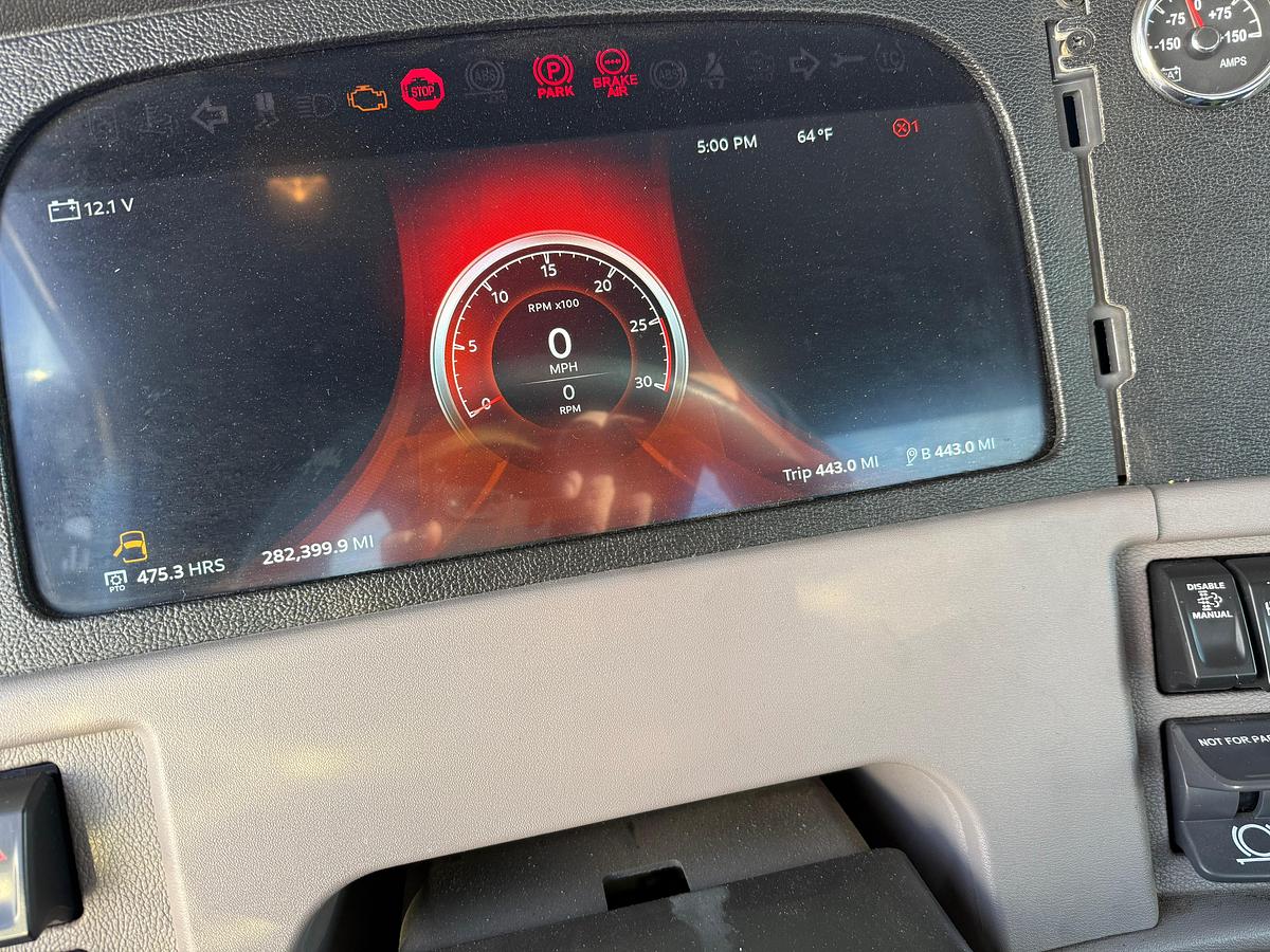 Used 2023 Peterbilt 389 Day Cab Truck