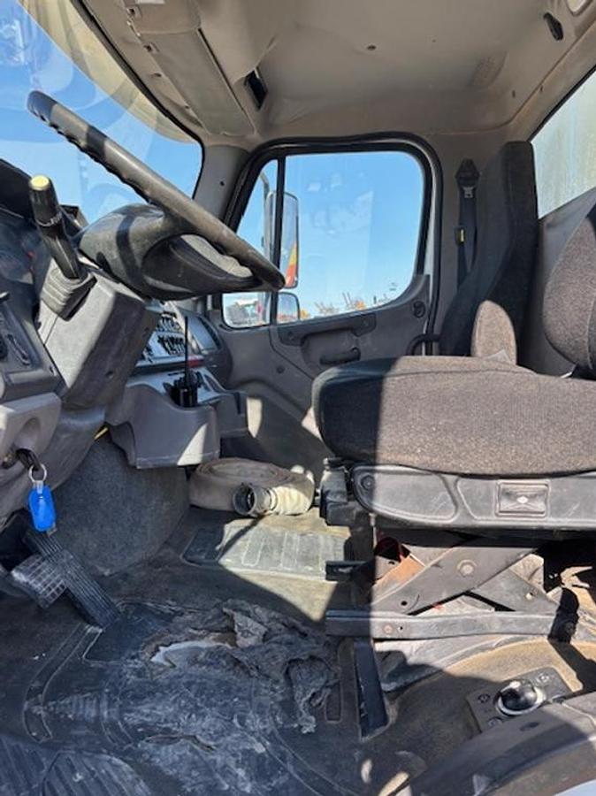 Used 2019 Freightliner 4,000 Gallon water truck