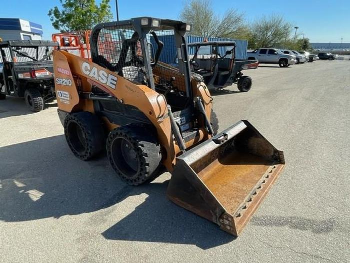 Used 2017 Case Sr210 Skid steer