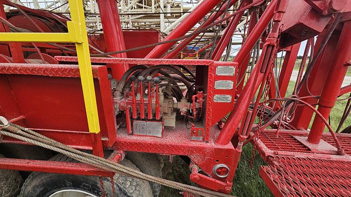 Used 2004 Franks 1287 Workover Rig