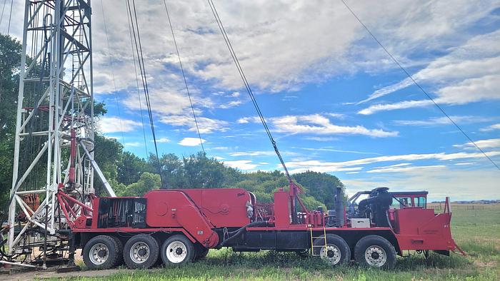 Used Franks 400 Workover Rig