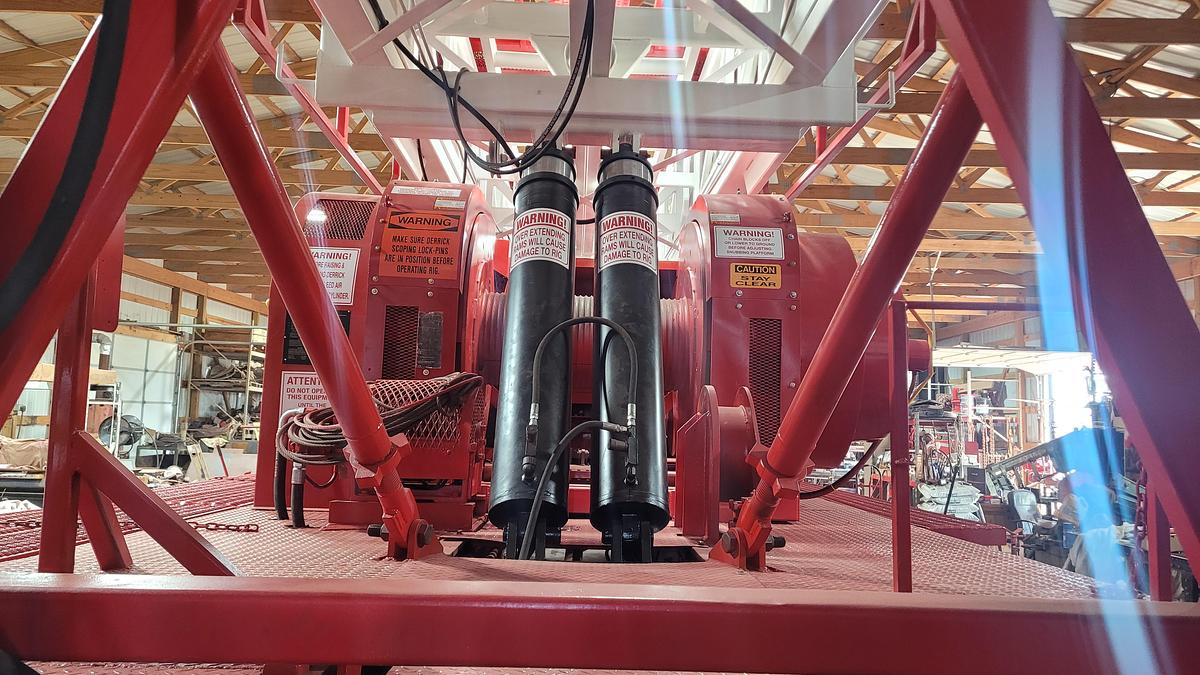 Refurbished Cameron 550 Workover Rig