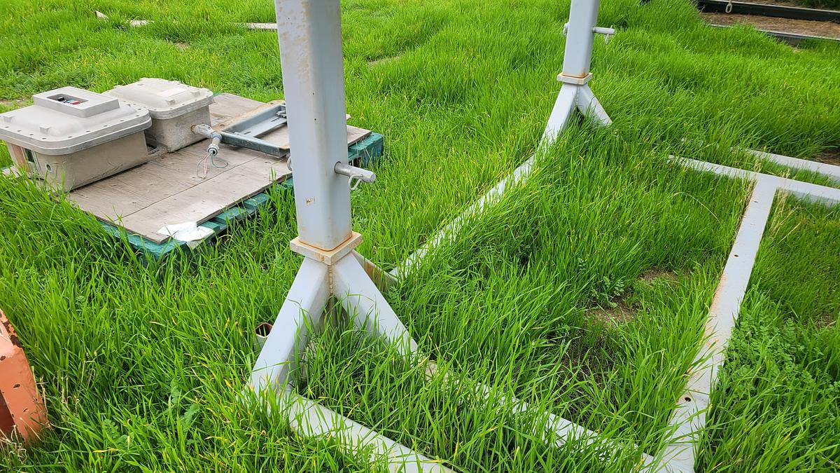 Used MI SWACO Shaker Stand