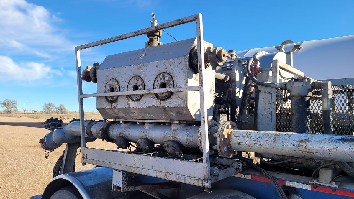 Used 2007 MTU JMAC 2250 Triplex Frac Pump