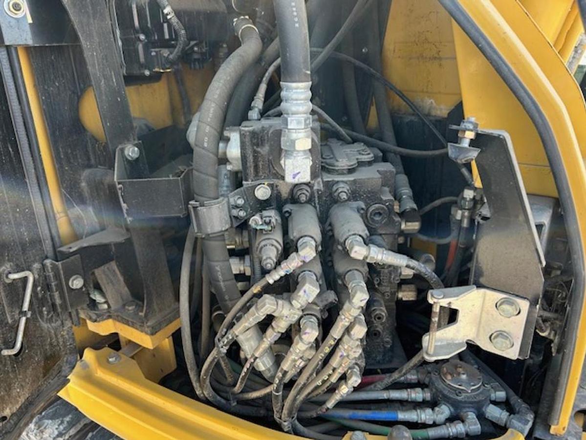 Used 2019 Kobelco SK140SR LC-5 – 30K Excavator 