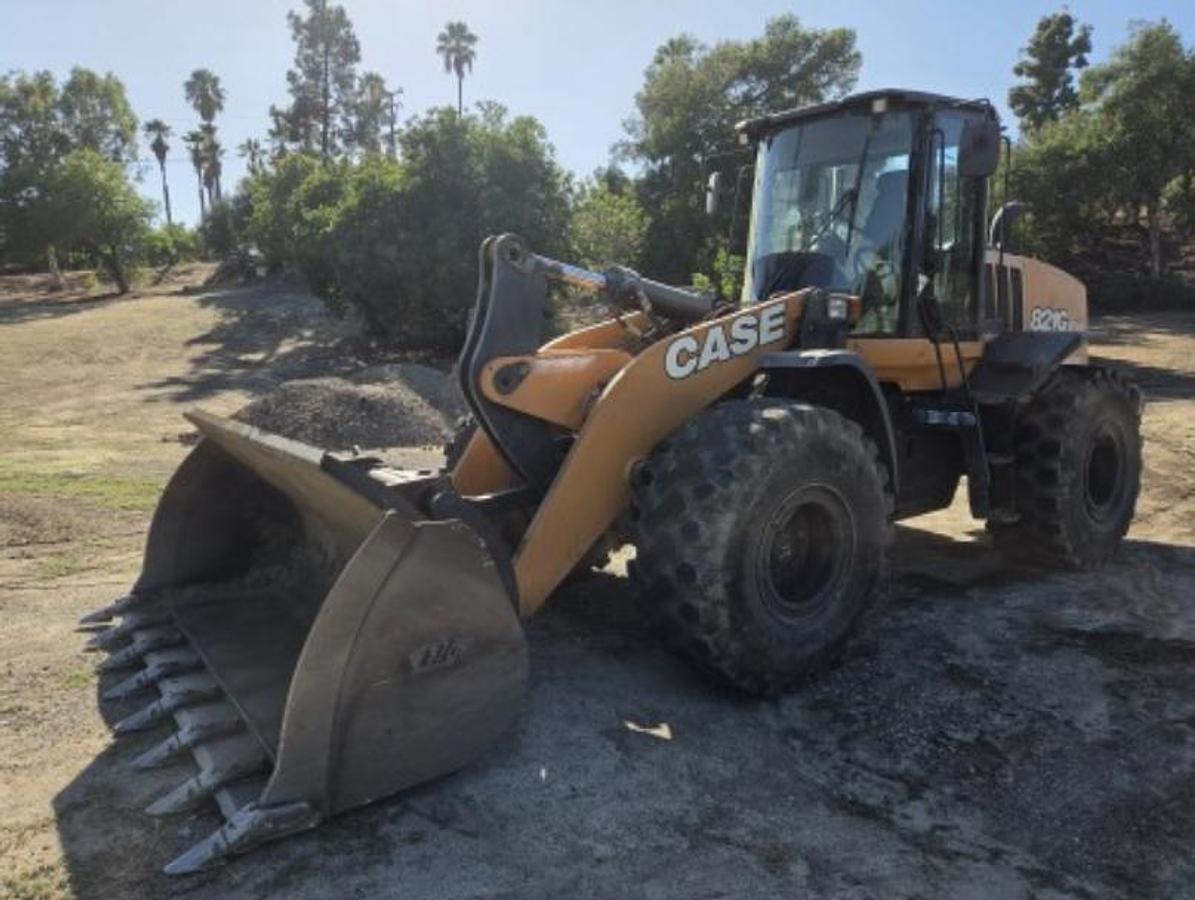 Used Case 821G 4 yard wheel loader