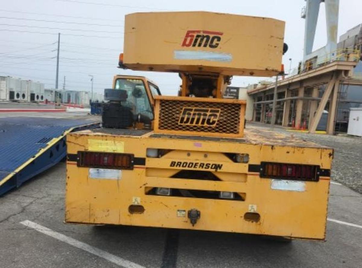 Used 2013 BRODERSON IC200-3H 15TON CRANE