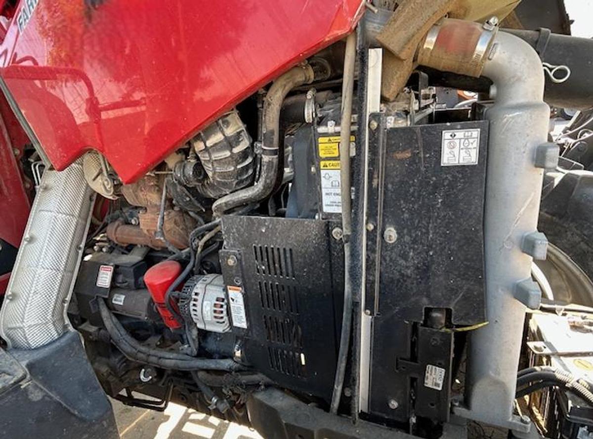 Used 2020 CASE FARMALL 140A