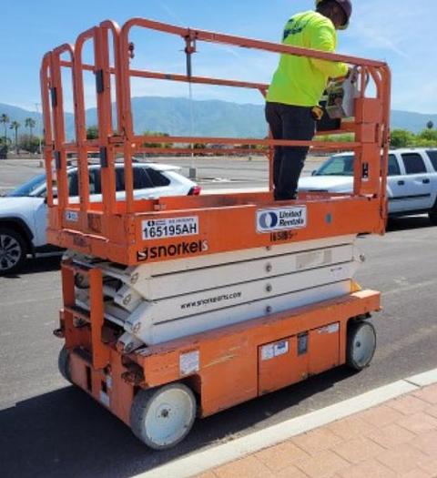 Used Snorkel 26ft 48" scissor lift