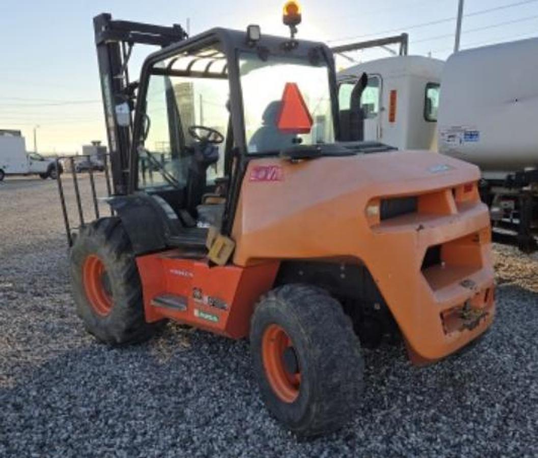 Used 2022 AUSA C401HX4 8,000Lbs forklift