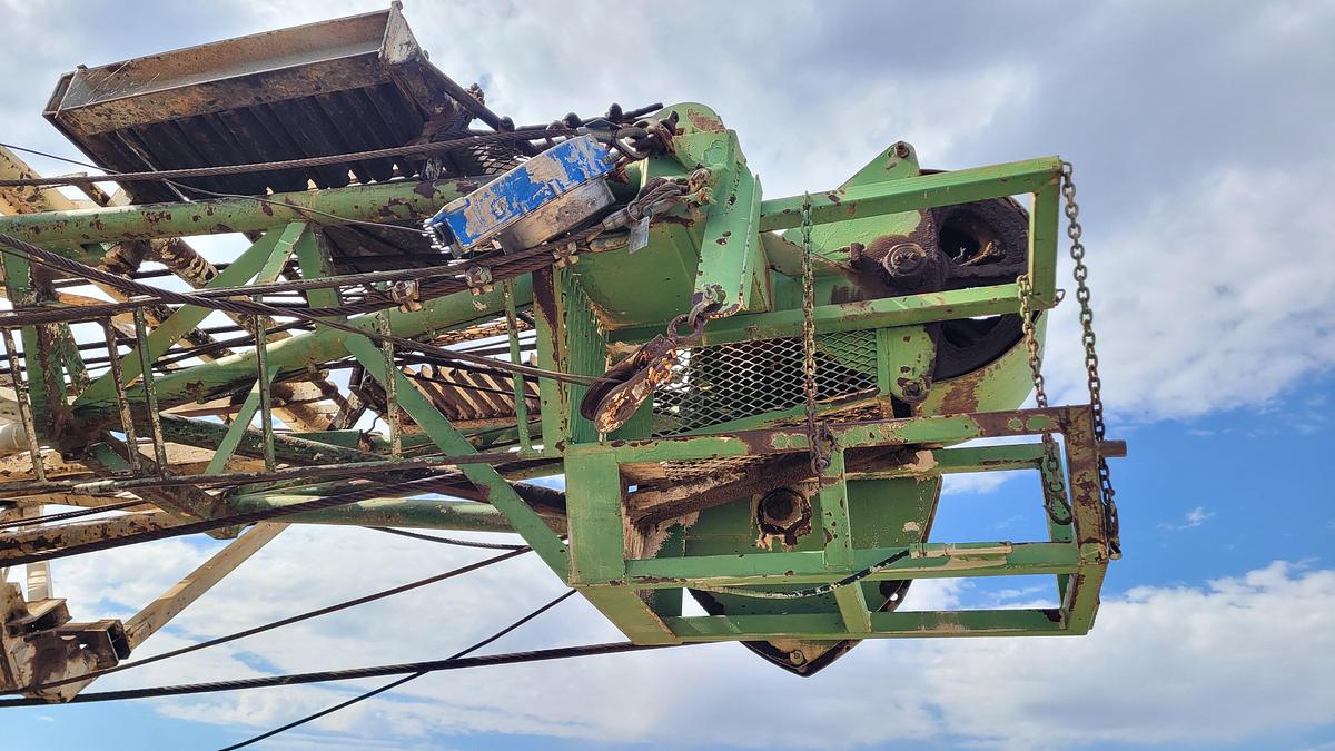 Used 1980 Franks 1287 Workover Rig