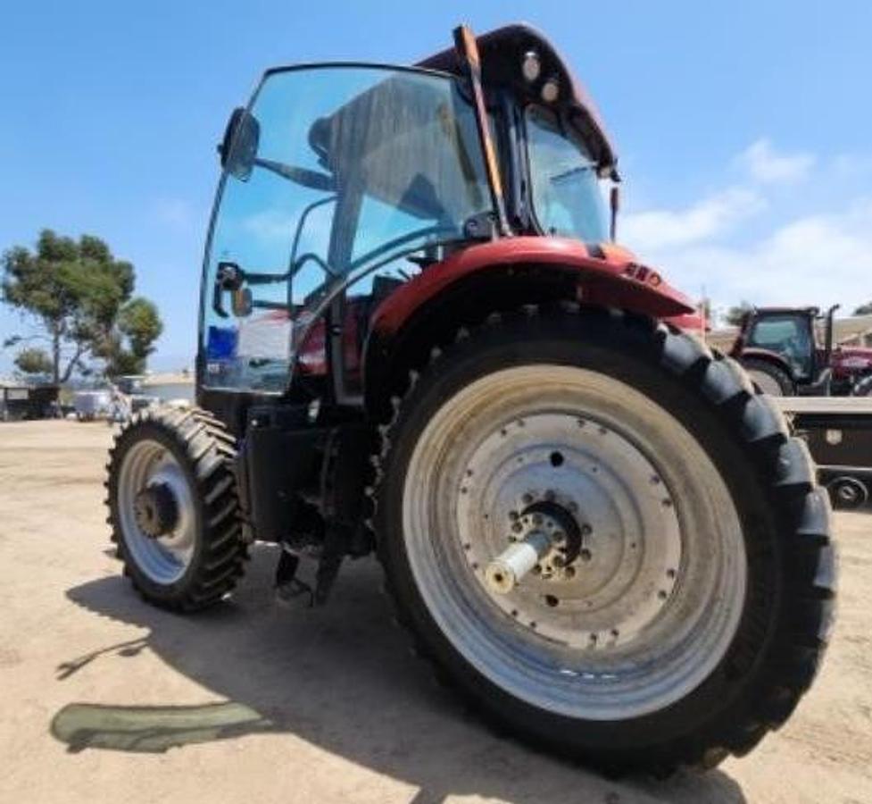 Used 2022 CASE PUMA 220