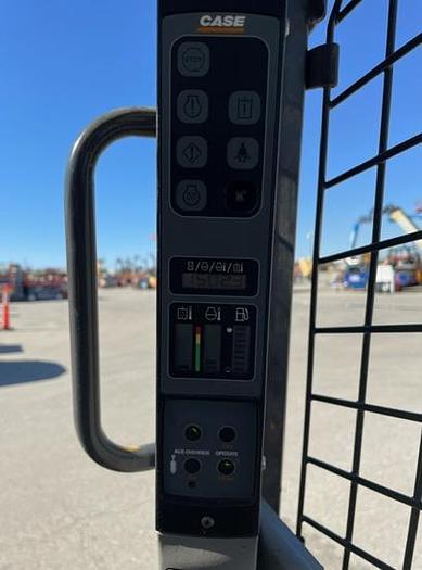 Used 2017 Case Sr210 Skid steer