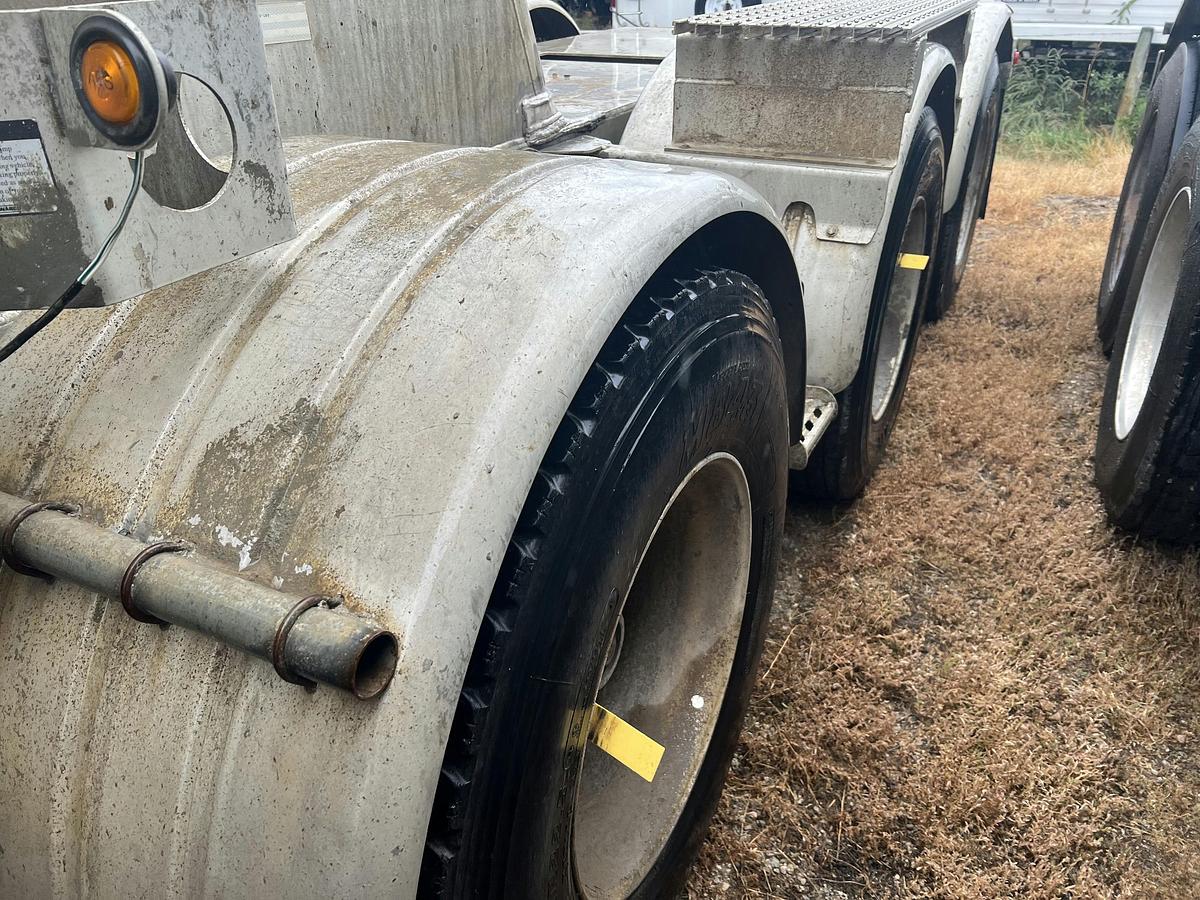 Used 2012 MAC Pneumatic Tank Trailer