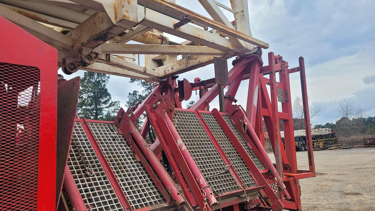 Used 2008 NOV 5C Workover Rig