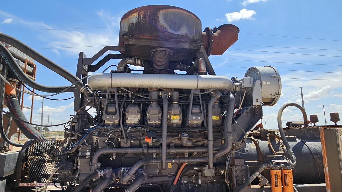 Used 2011 Caterpillar Gardner Denver 2500 Frac Pump